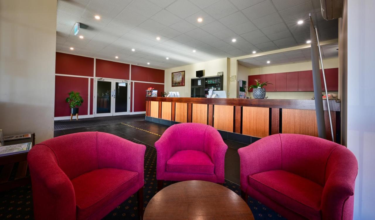 Westland Hotel Motel Whyalla Exteriör bild